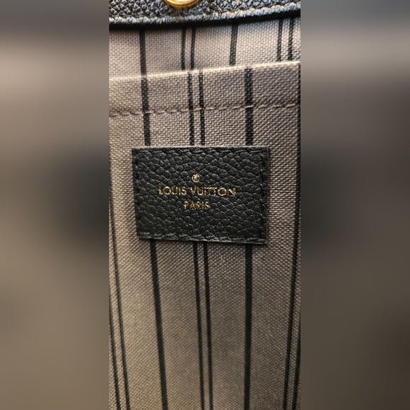 Louis Vuitton Monogram Empreinte Montaigne MM - Picture 12 of 12